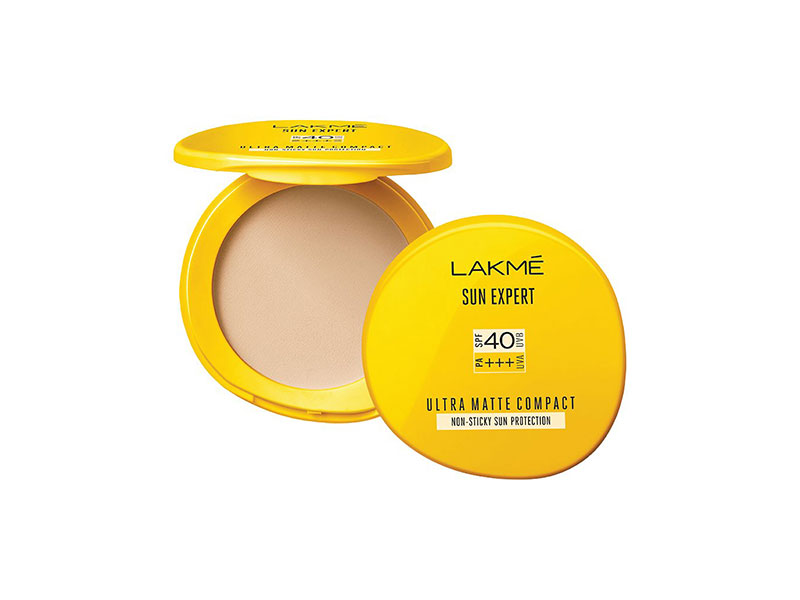 Lakmé Sun Expert Ultra Matte SPF 40 PA+++ Compact, 7g